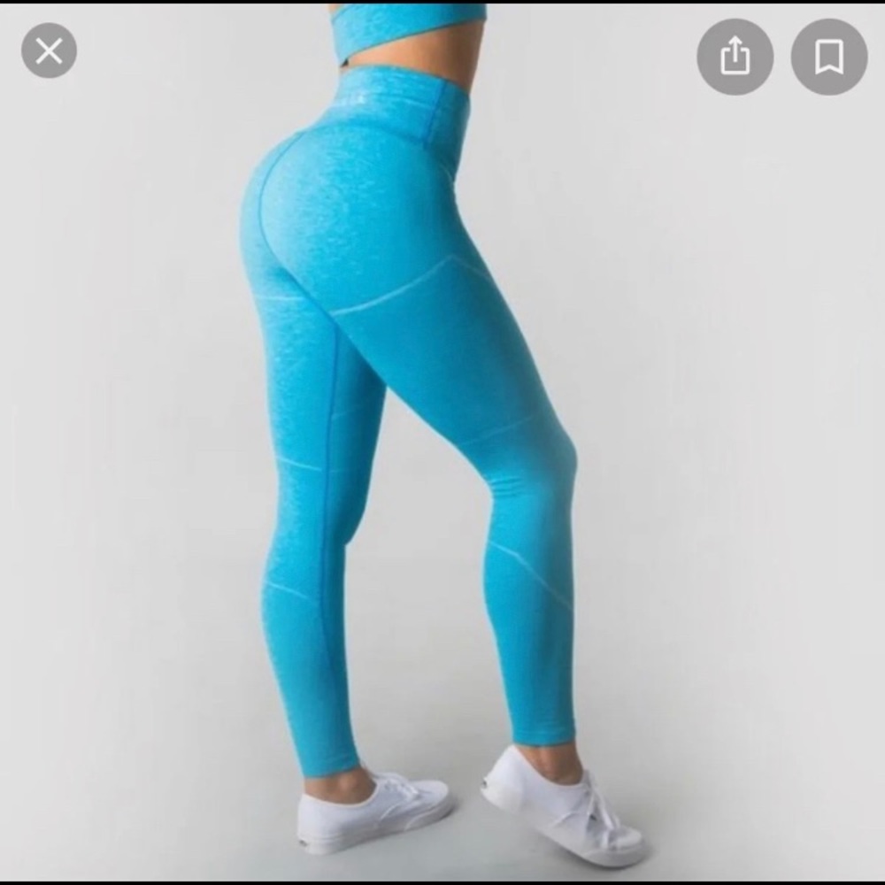 Alphalete R6 leggings in Cayman blue